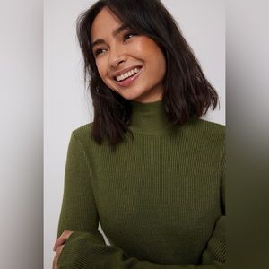 NA-KD Ribbed Polo Knitted Sweater